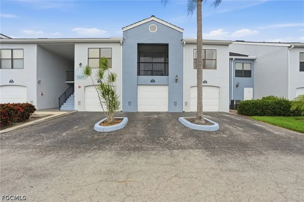 13515 Eagle Ridge Drive Fort Myers FL 33912