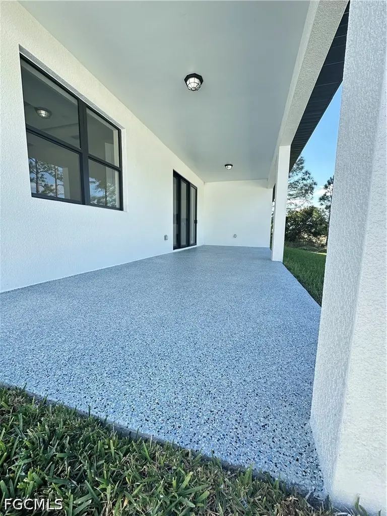 4100 8th Street SW Lehigh Acres FL 33976