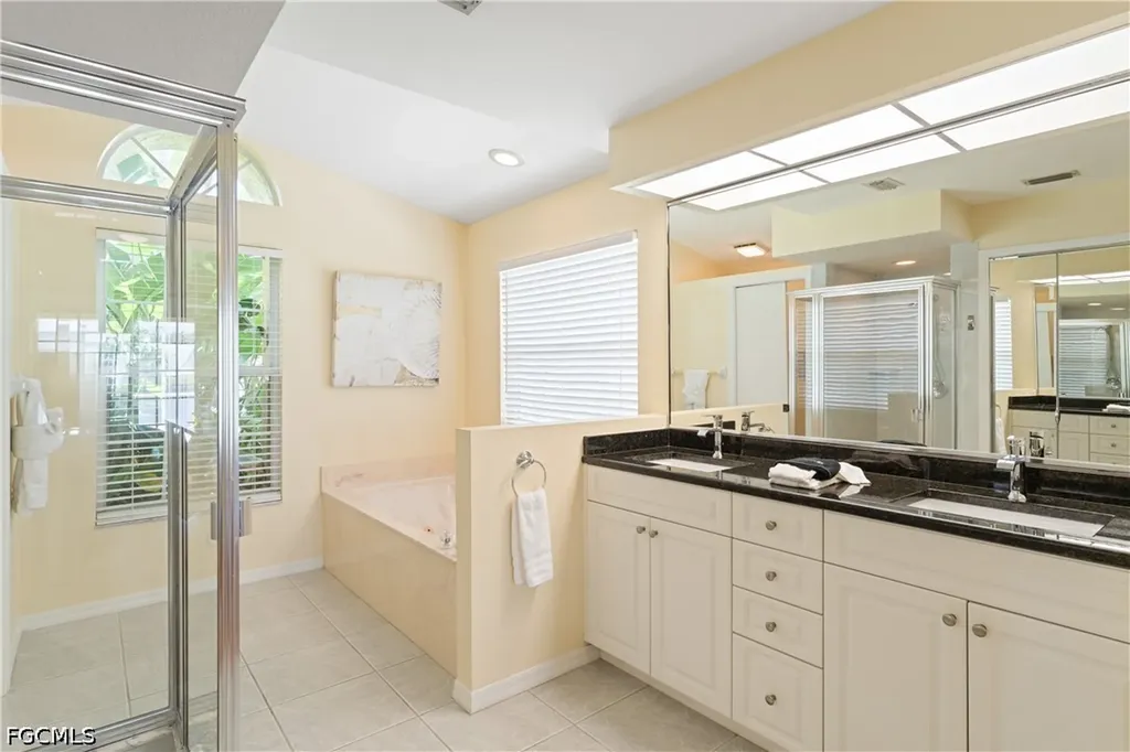 102 SW 9th Street Cape Coral FL 33991