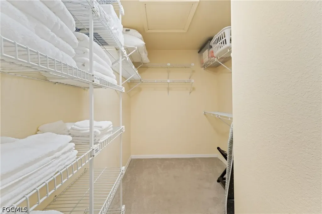 102 SW 9th Street Cape Coral FL 33991