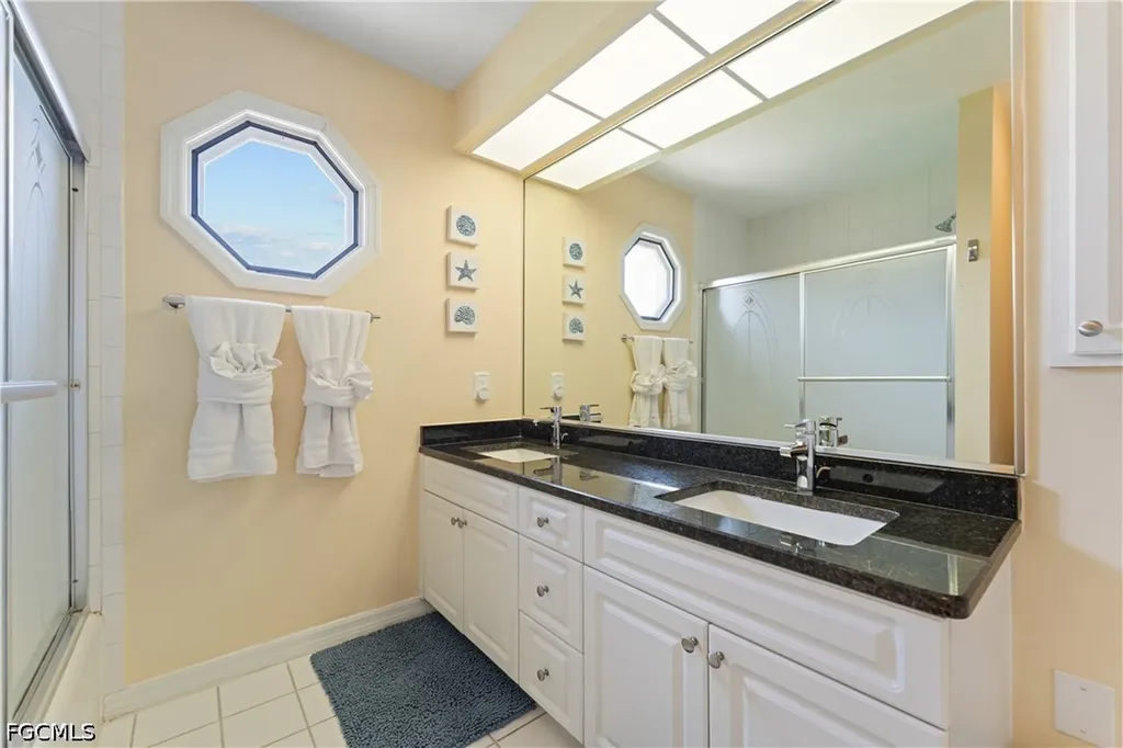 102 SW 9th Street Cape Coral FL 33991