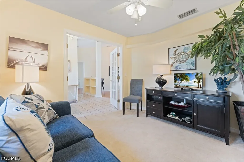 102 SW 9th Street Cape Coral FL 33991