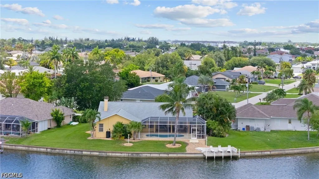 102 SW 9th Street Cape Coral FL 33991