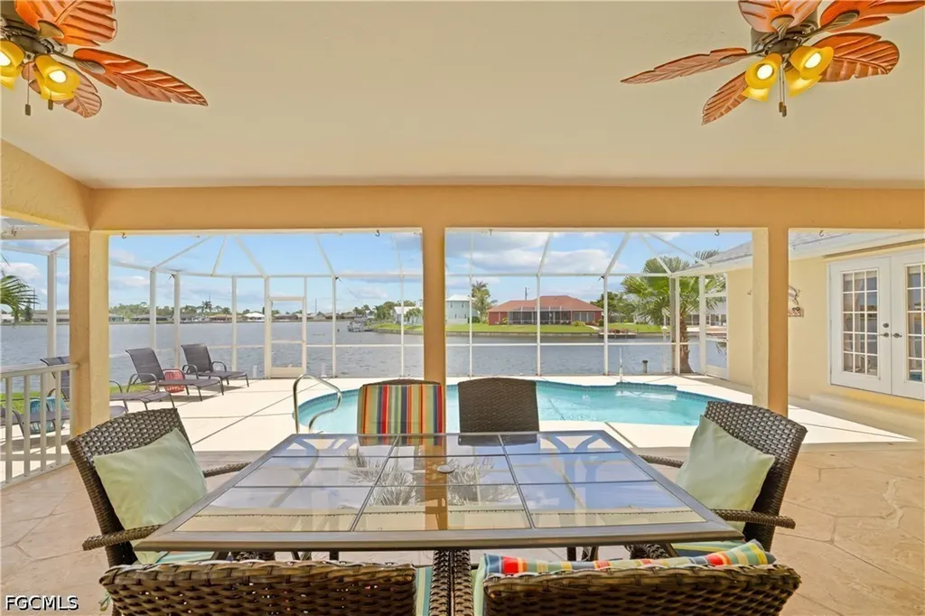 102 SW 9th Street Cape Coral FL 33991