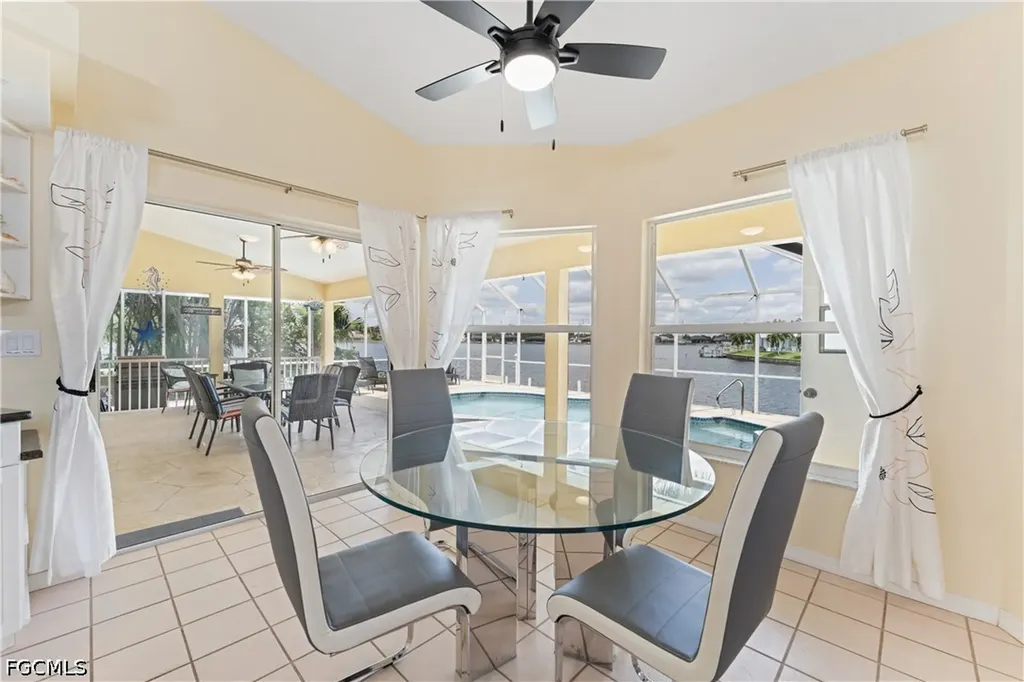 102 SW 9th Street Cape Coral FL 33991