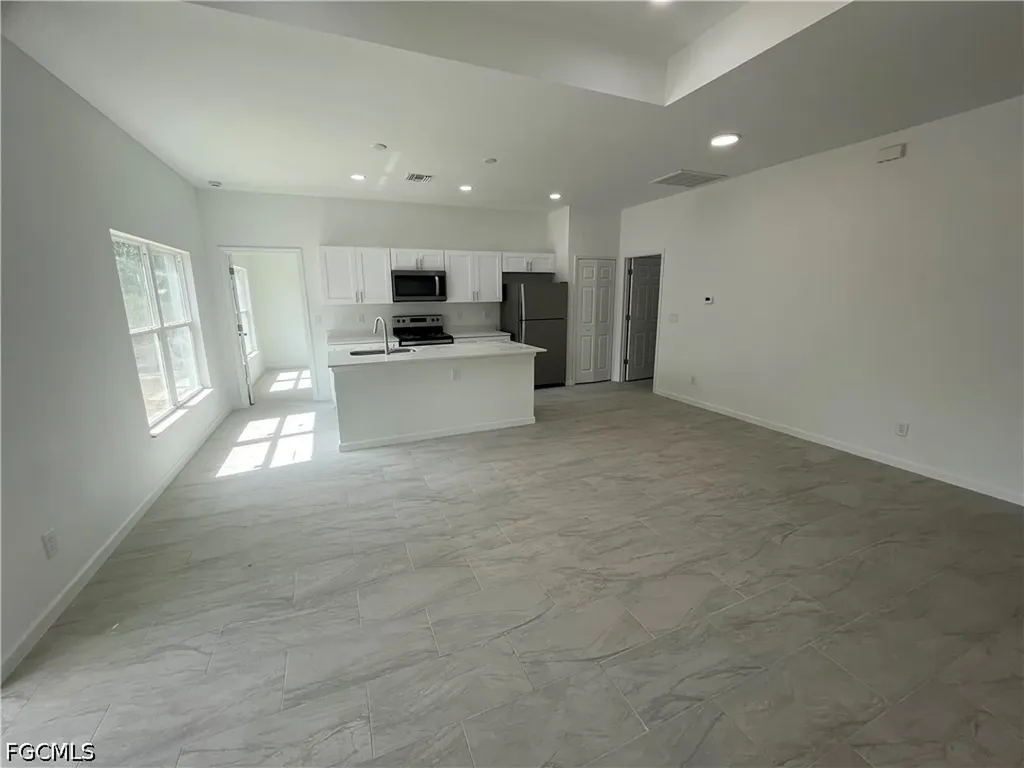 4001 22nd Street SW Lehigh Acres FL 33976