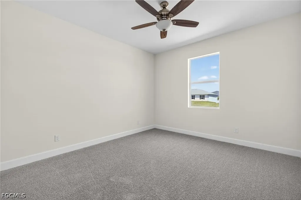 2032 NW 2nd Avenue Cape Coral FL 33993