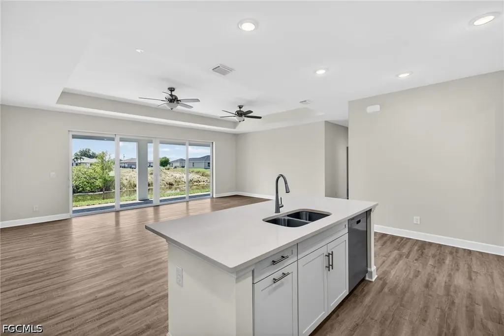 2032 NW 2nd Avenue Cape Coral FL 33993