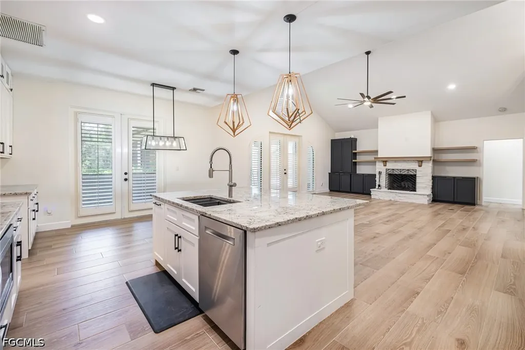 12200 Caisson Lane Fort Myers FL 33912