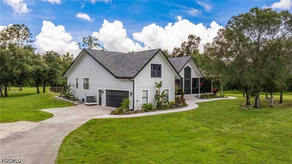 12200 Caisson Lane Fort Myers FL 33912