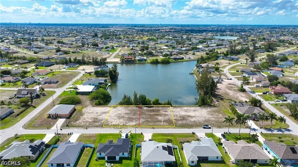 1313 NW 20th Court Cape Coral FL 33993