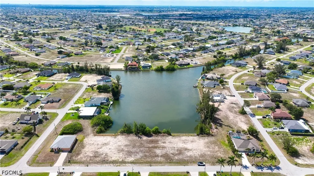 1313 NW 20th Court Cape Coral FL 33993