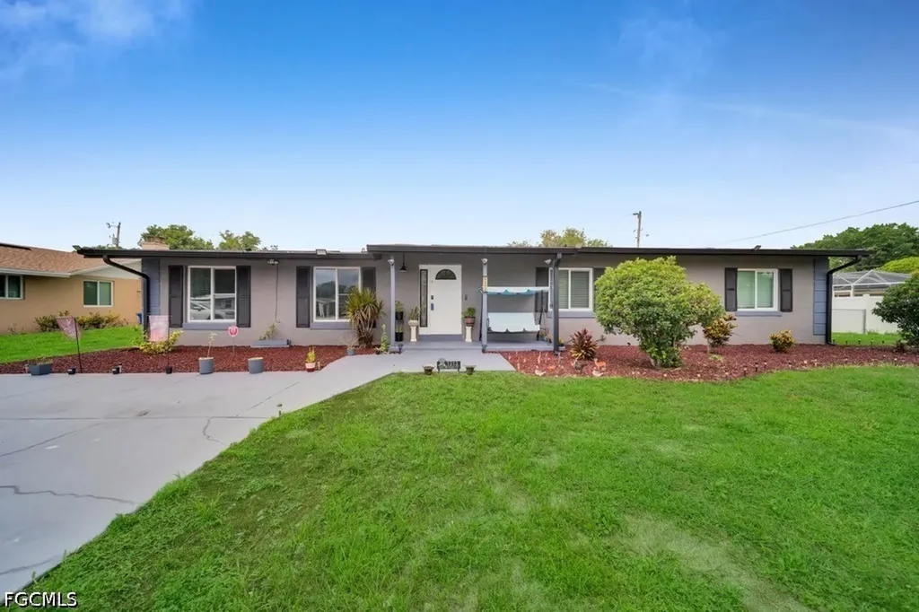1313 Old Bridge Road North Fort Myers FL 33917