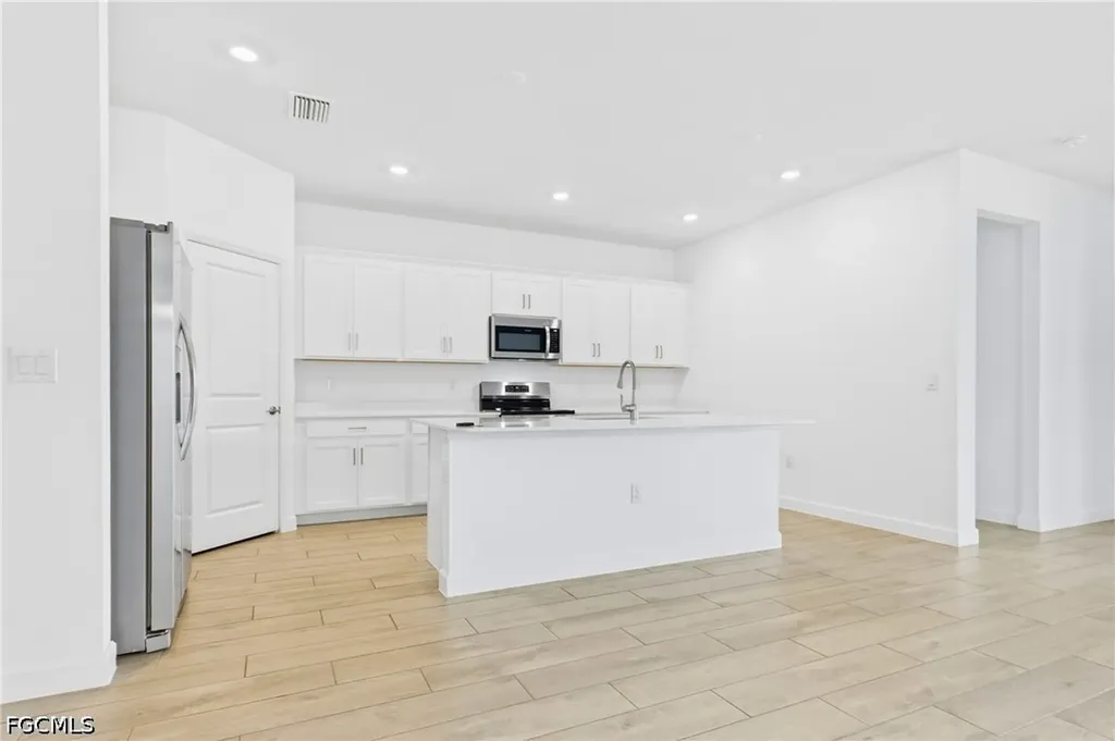11091 Canopy Loop Fort Myers FL 33913