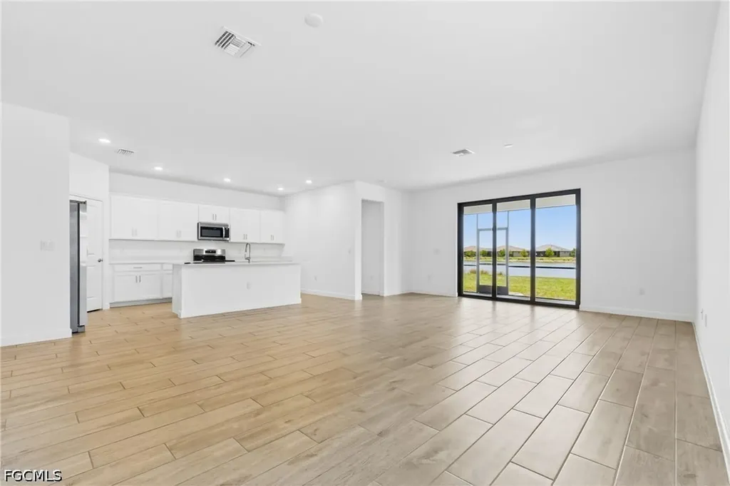 11091 Canopy Loop Fort Myers FL 33913