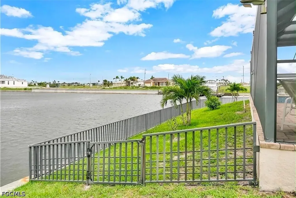 3227 Embers Parkway W Cape Coral FL 33993