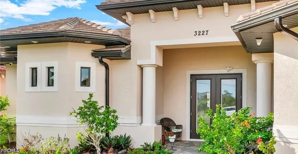 3227 Embers Parkway W Cape Coral FL 33993