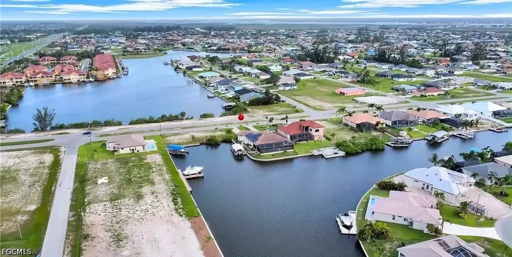 3227 Embers Parkway W Cape Coral FL 33993