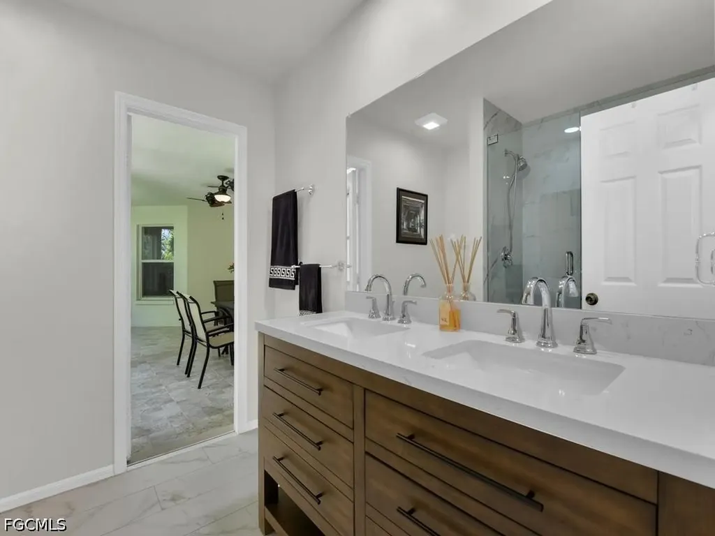 206 SE 28th Terrace Cape Coral FL 33904