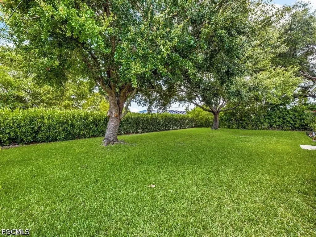 206 SE 28th Terrace Cape Coral FL 33904