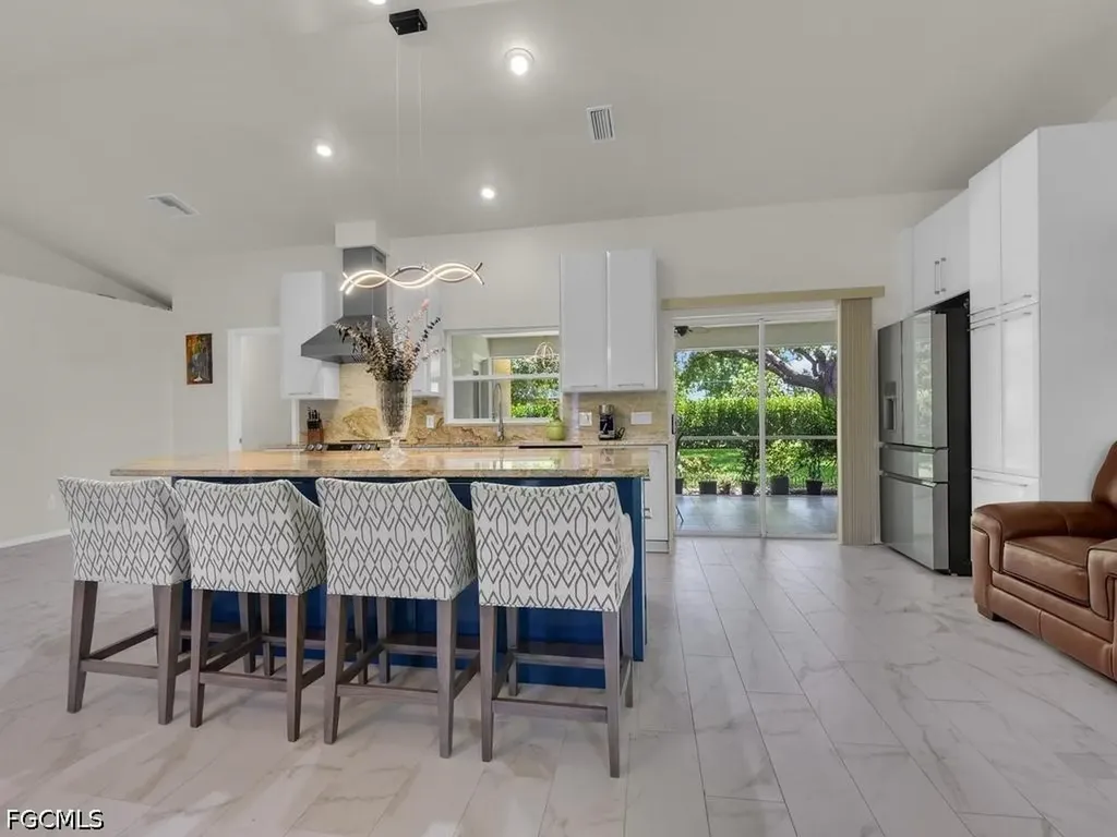 206 SE 28th Terrace Cape Coral FL 33904