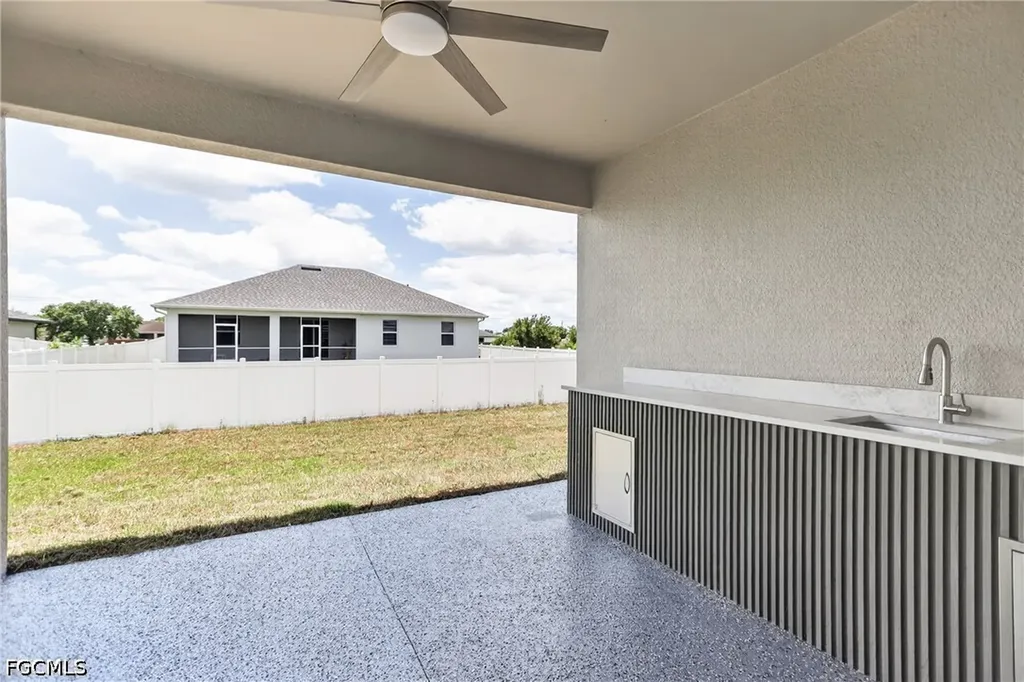 4109 17th Street SW Lehigh Acres FL 33976