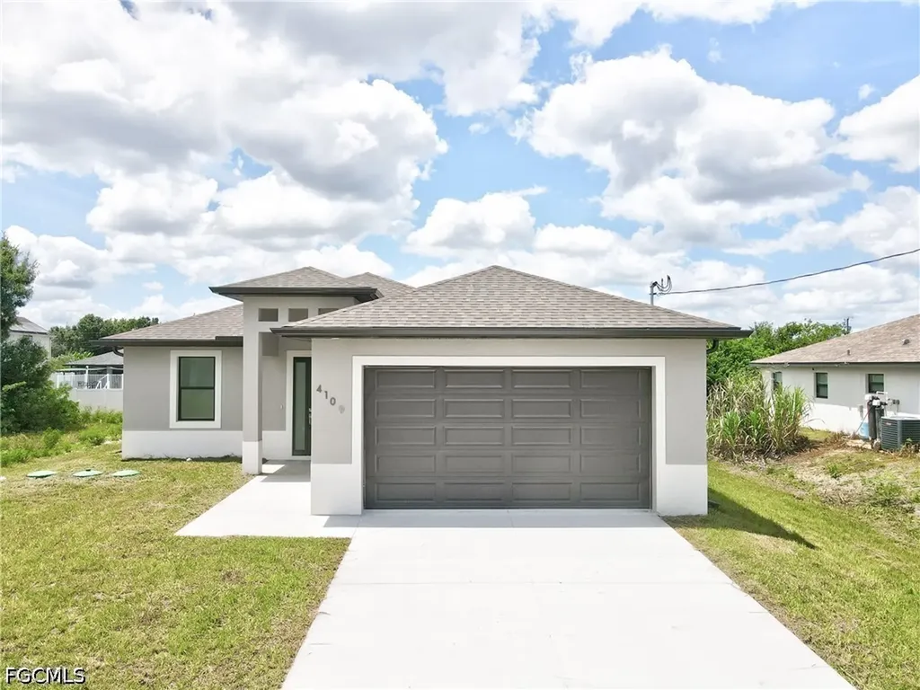 4109 17th Street SW Lehigh Acres FL 33976