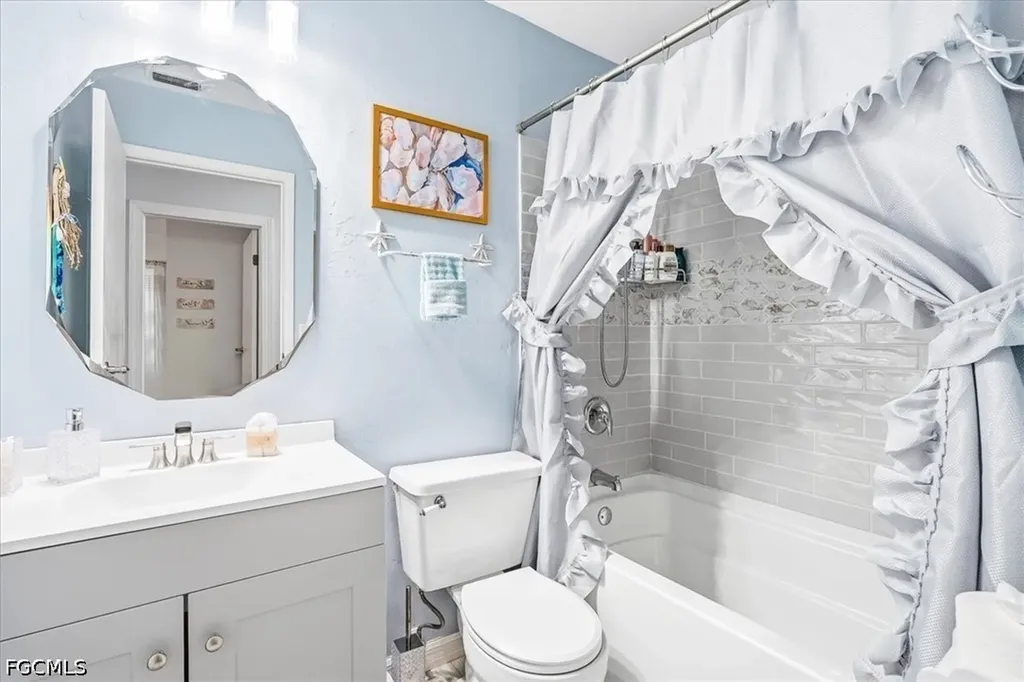4422 SW 1st Avenue Cape Coral FL 33914