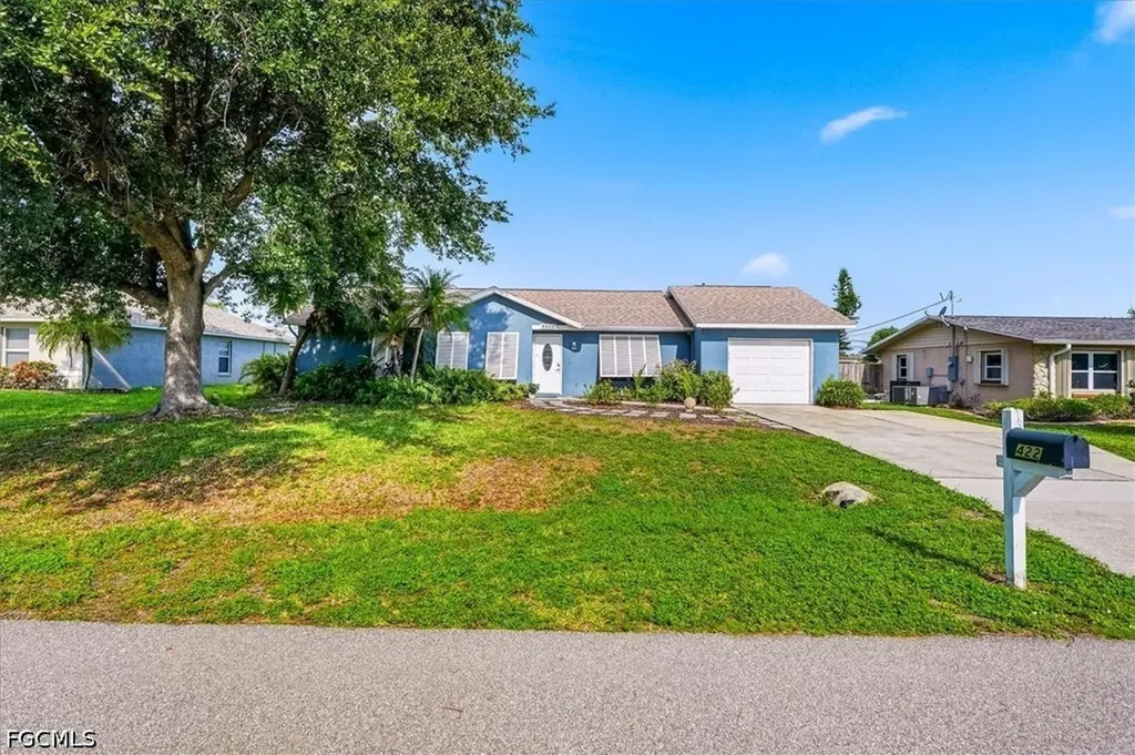 4422 SW 1st Avenue Cape Coral FL 33914