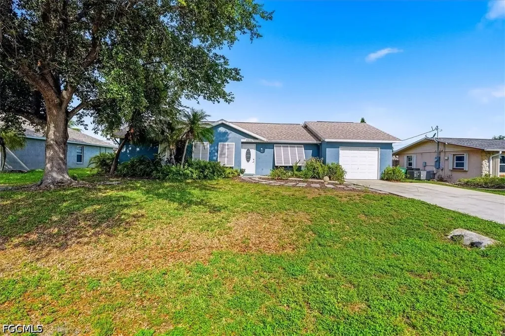 4422 SW 1st Avenue Cape Coral FL 33914