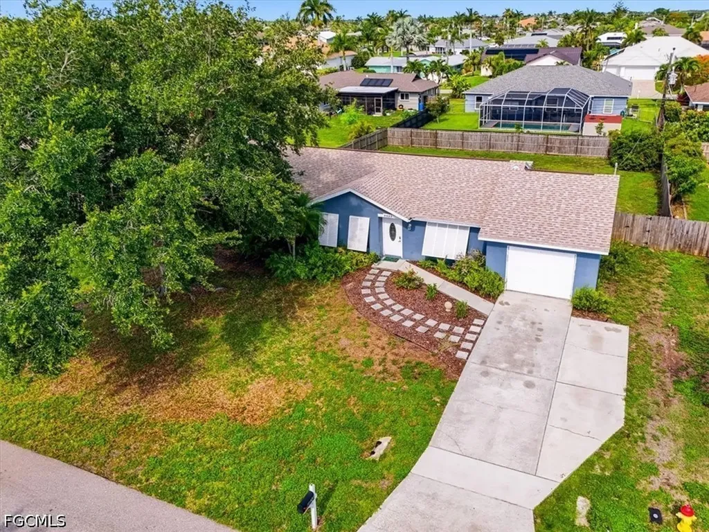 4422 SW 1st Avenue Cape Coral FL 33914