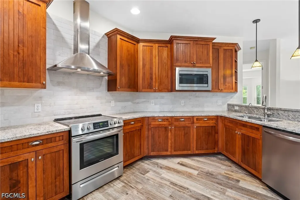 4621 Castalia Court Fort Myers FL 33905