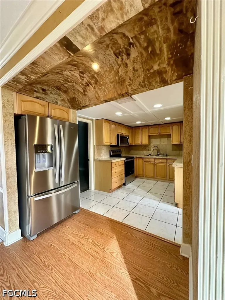 5826 Whiting Court Fort Myers FL 33919