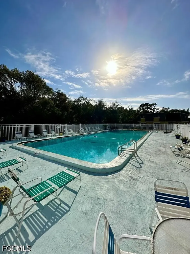 5826 Whiting Court Fort Myers FL 33919