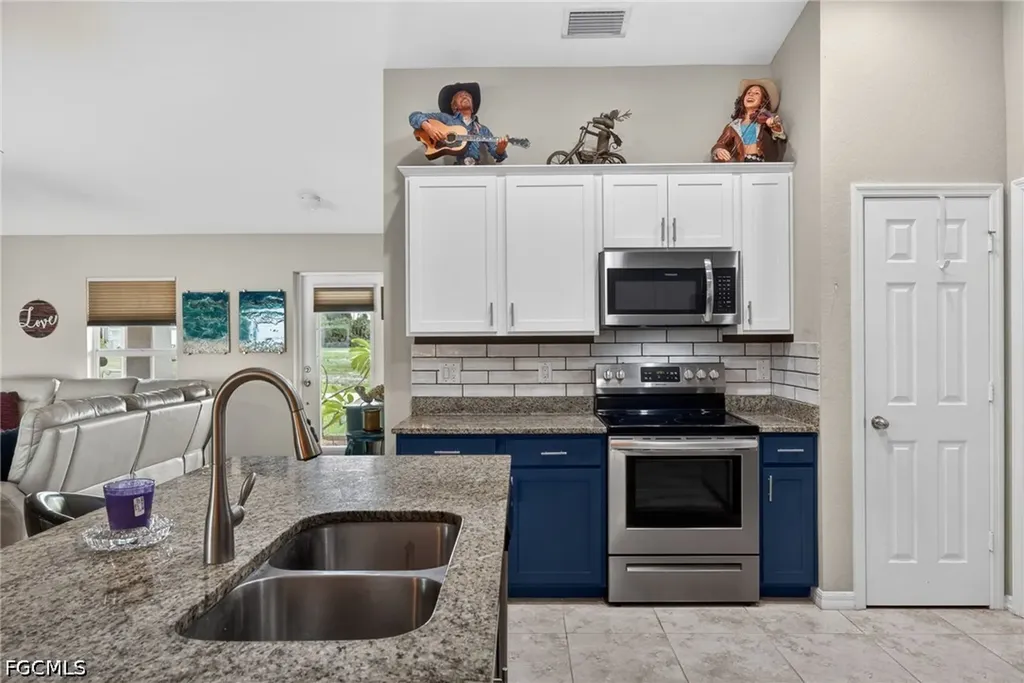 4150 NW 39th Avenue Cape Coral FL 33993