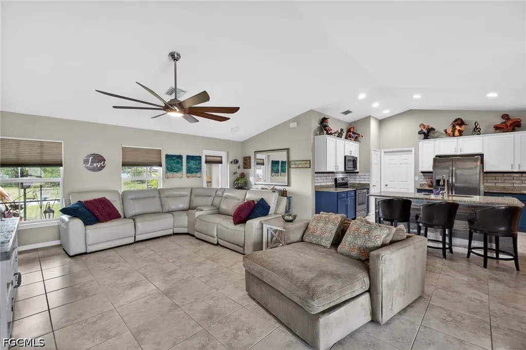 4150 NW 39th Avenue Cape Coral FL 33993