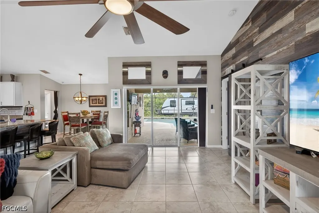4150 NW 39th Avenue Cape Coral FL 33993