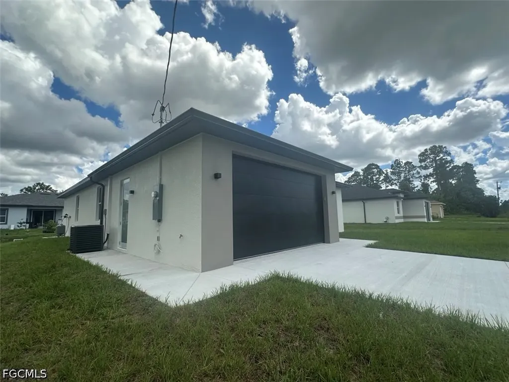 547 Eisenhower Boulevard Lehigh Acres FL 33974