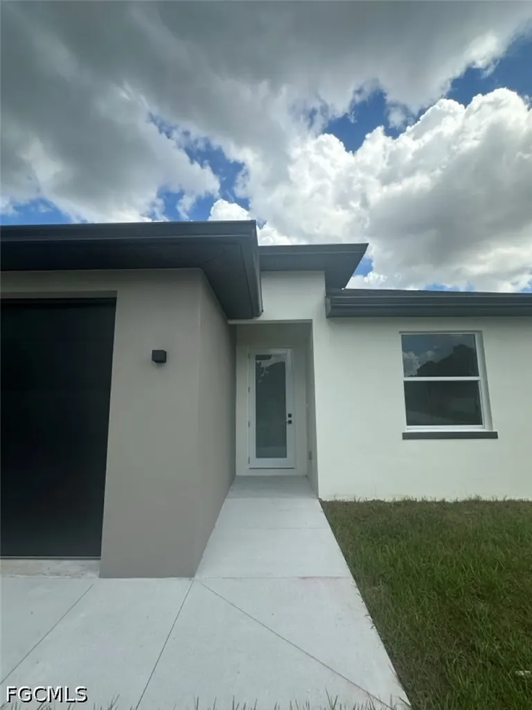 547 Eisenhower Boulevard Lehigh Acres FL 33974