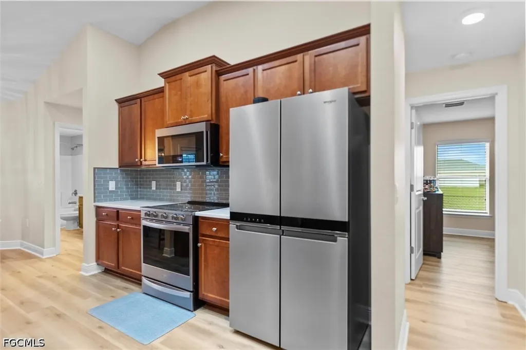 3225 NW 2nd Place Cape Coral FL 33993
