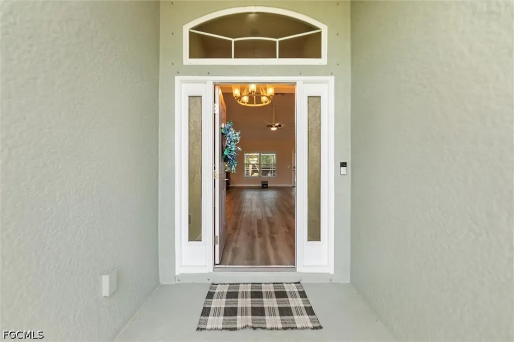 3225 NW 2nd Place Cape Coral FL 33993