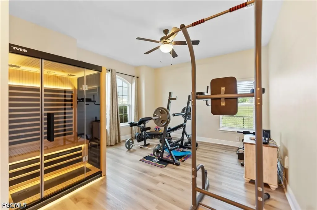 3225 NW 2nd Place Cape Coral FL 33993
