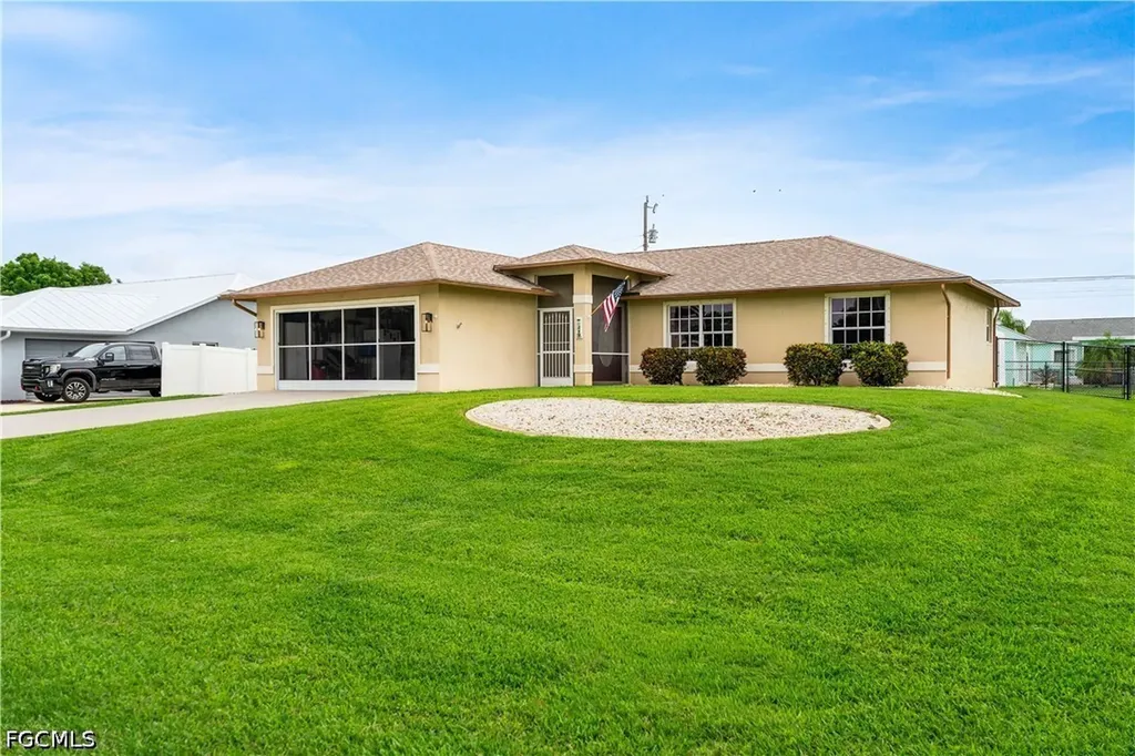 219 NE 7th Place Cape Coral FL 33909