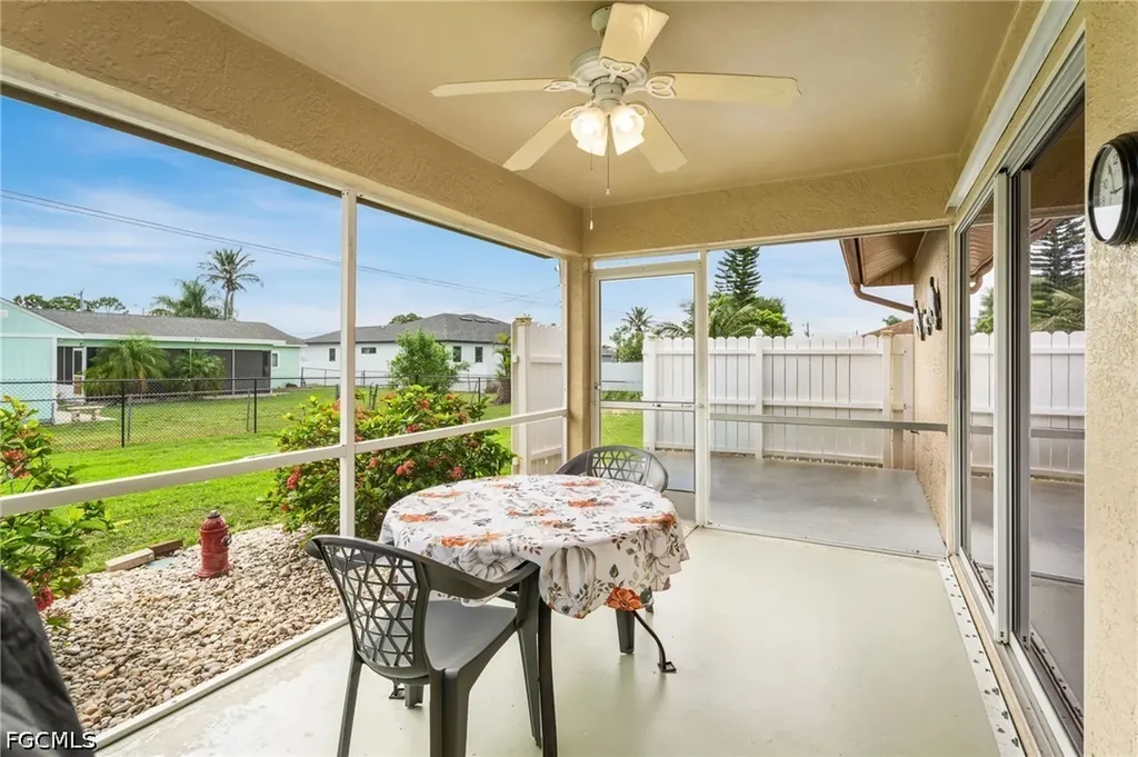 219 NE 7th Place Cape Coral FL 33909