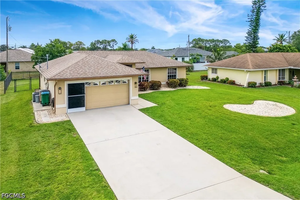 219 NE 7th Place Cape Coral FL 33909