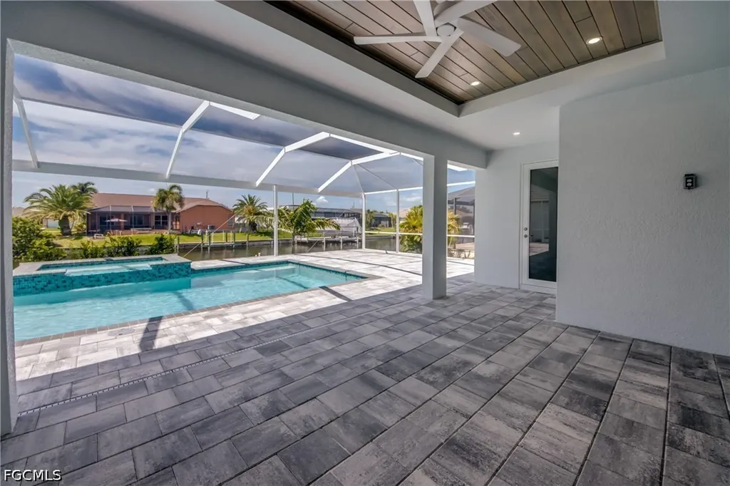 3316 NW 6th Street Cape Coral FL 33993