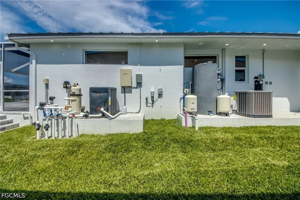 3316 NW 6th Street Cape Coral FL 33993
