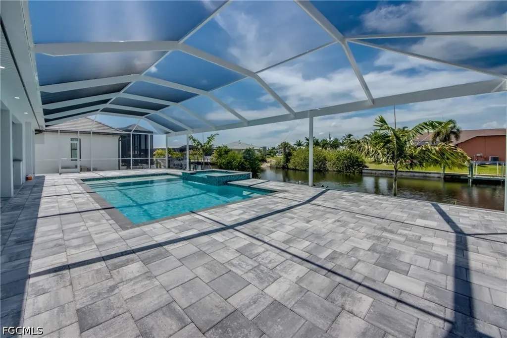 3316 NW 6th Street Cape Coral FL 33993