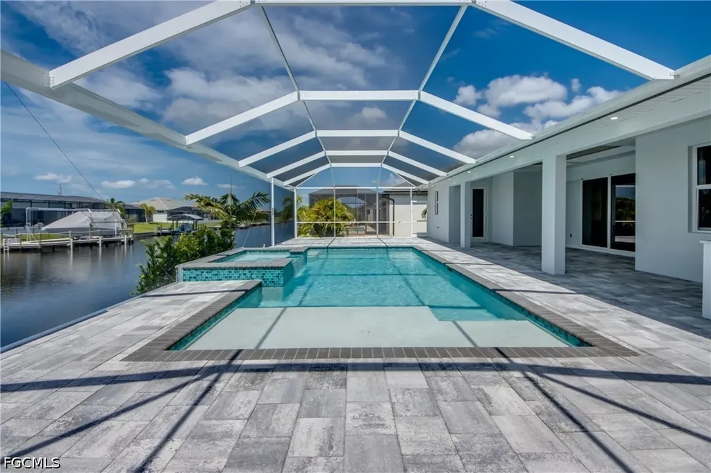 3316 NW 6th Street Cape Coral FL 33993
