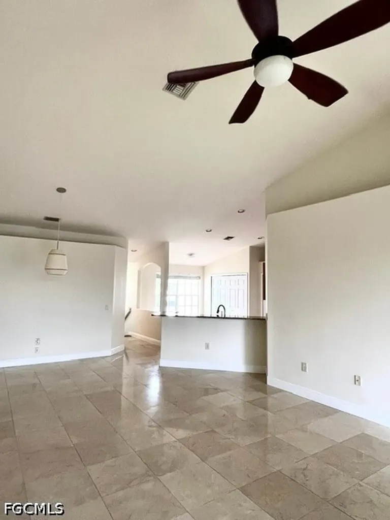 10115 Colonial Country Club Boulevard Fort Myers FL 33913
